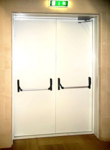 Глухая противопожарная дверь / серия FRM7330